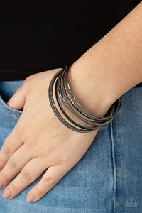 How Do You Stack Up? (Black) Paparazzi Accessories